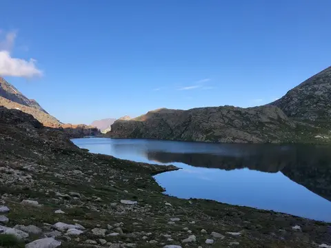 Il lago di Geisspfad e le cime svizzere