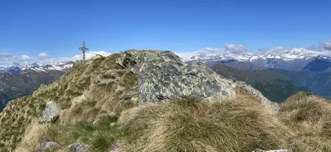 La cima vista dalla cresta