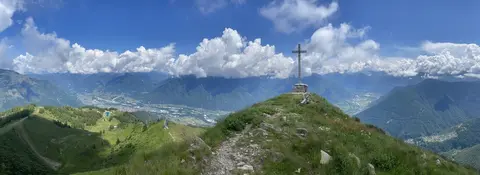 La croce sul Moncucco