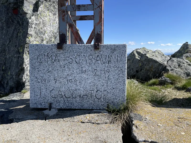 sentiero cima scaravini